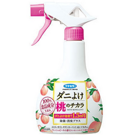 Fumakilla Mite Repellent Insects Repell Spray Peach Flavor 350ml（床上用品除螨喷雾 免洗型 白桃味）